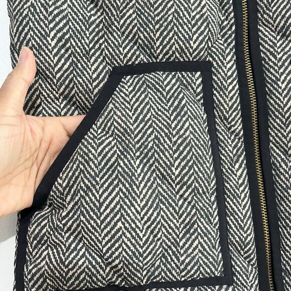 J.CREW Factory Herringbone Pattern Quilted Vest XXS - Picture 2 of 7